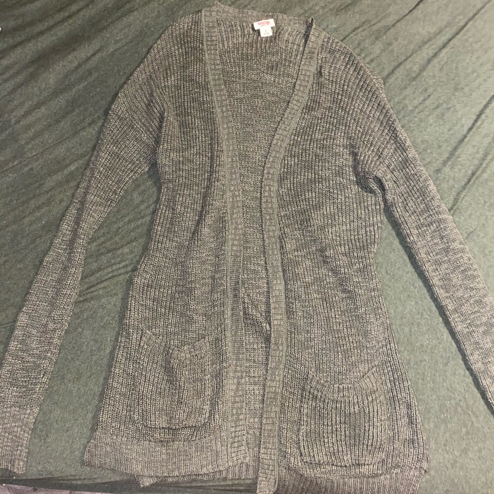 Green pocket cardigan. Size Small